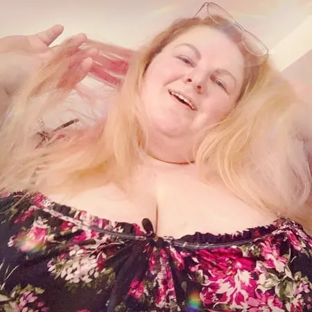 ssbbw whore neoqlassical on snapchat         