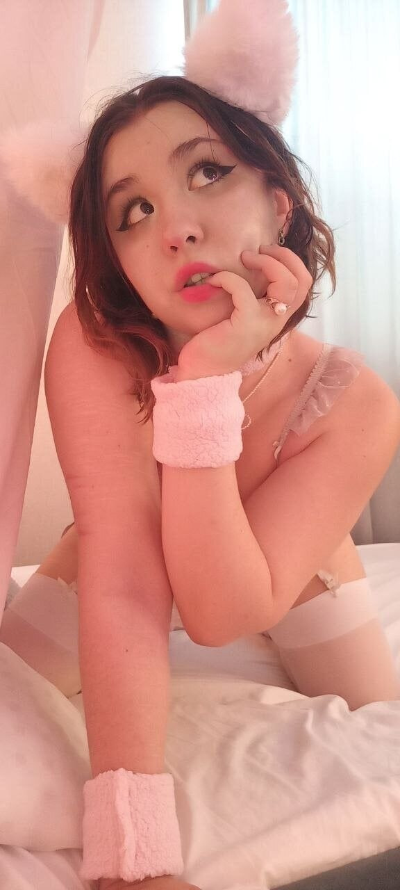 Lilly Free Photos #18