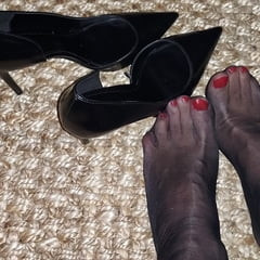 'Tis the season for shoes and stockings 🎅