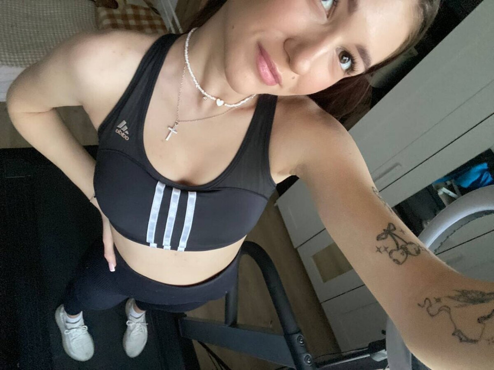 Adela Free Photos #8
