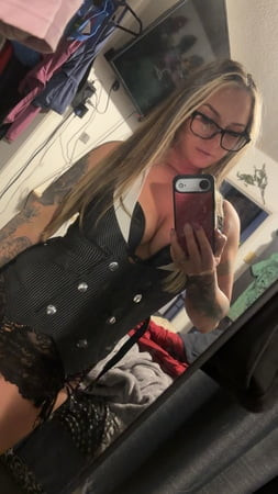 💋 a little tease 