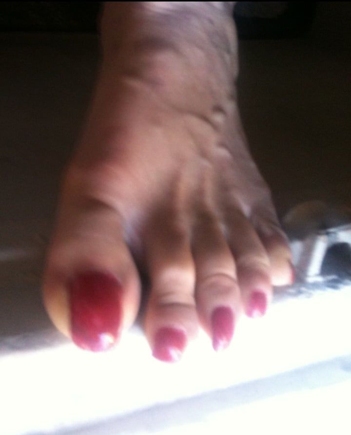 red toenails mix (older, dirty, toe ring, sandals mixed). #9