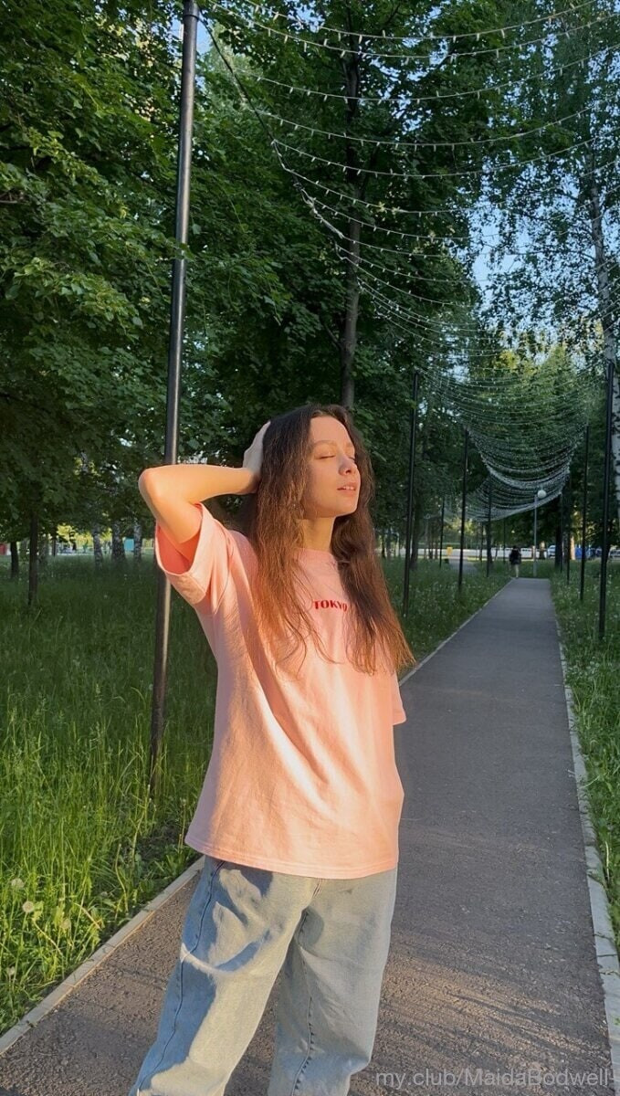 🌸 Backy – Sweet Latvian Princess ?? Free Photos #10