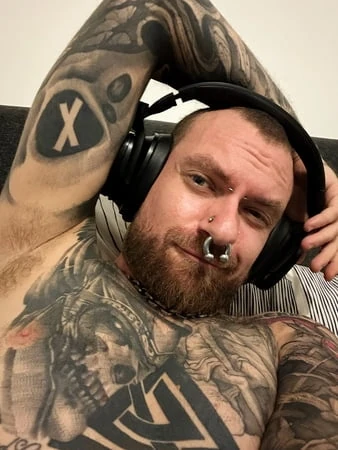 Smelly pits