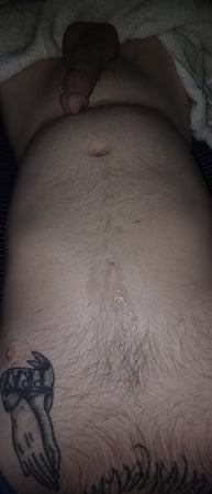 Cum on my stomach 💦