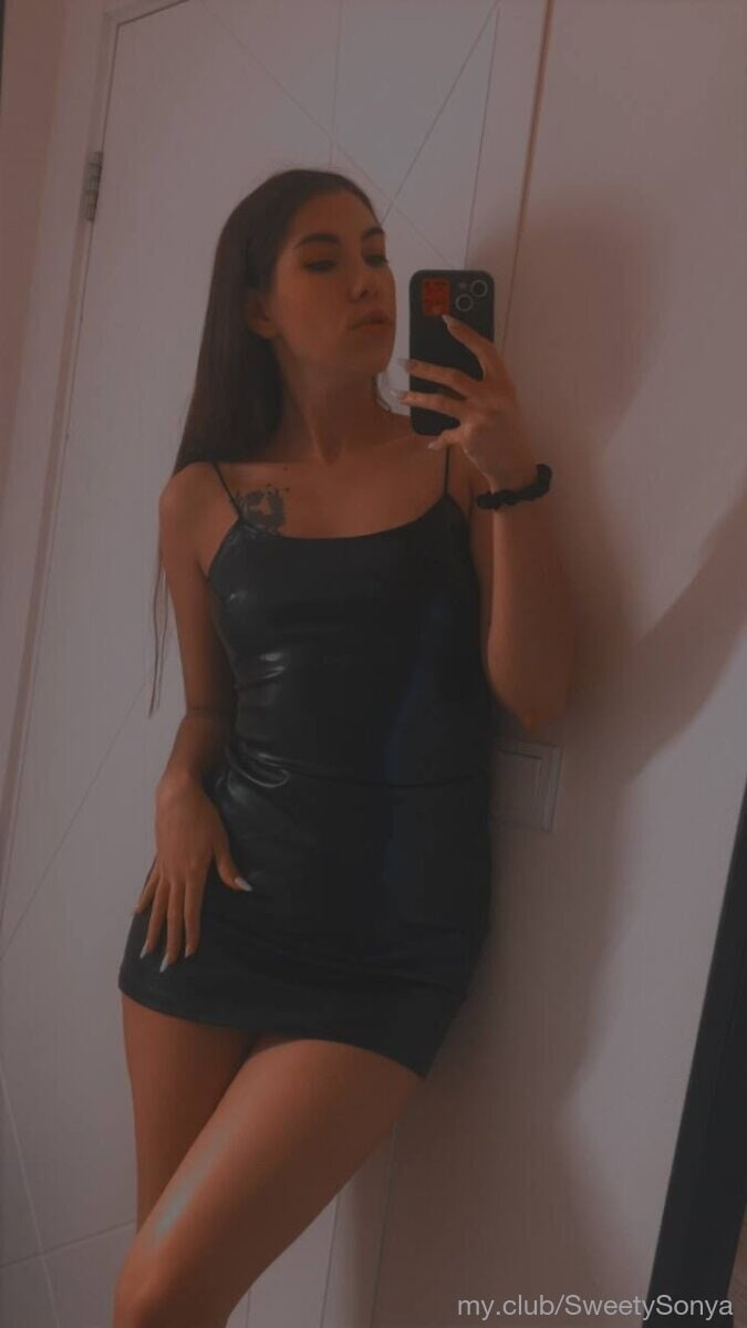 Nicole Free Photos #7