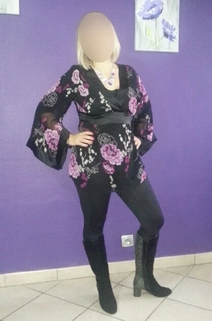 Moi habilee