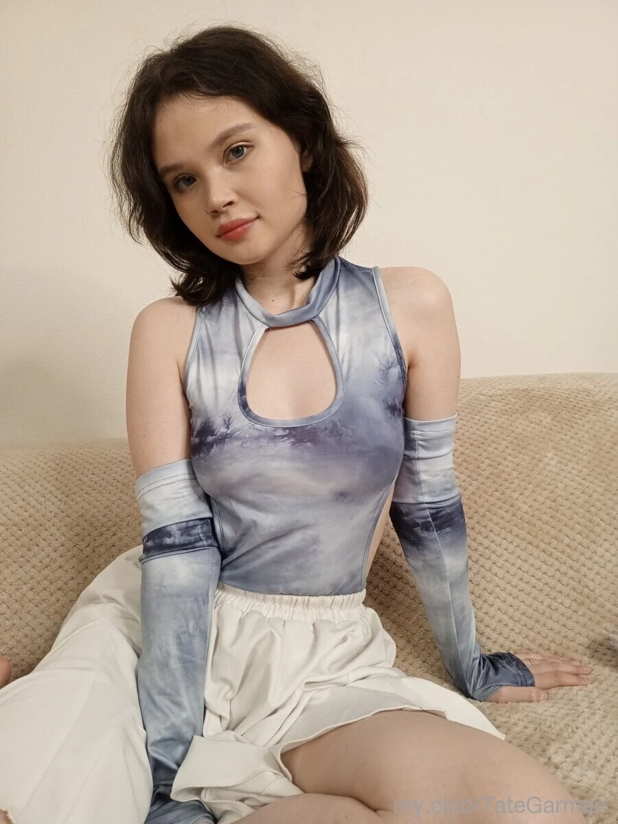 Emily Free Photos #6