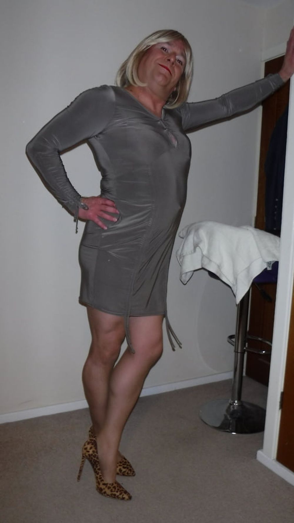 SISSY MAKE UP, MINIDRESS, NYLON AND HEELS! #23