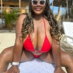 Beach and sex with you is better bb
