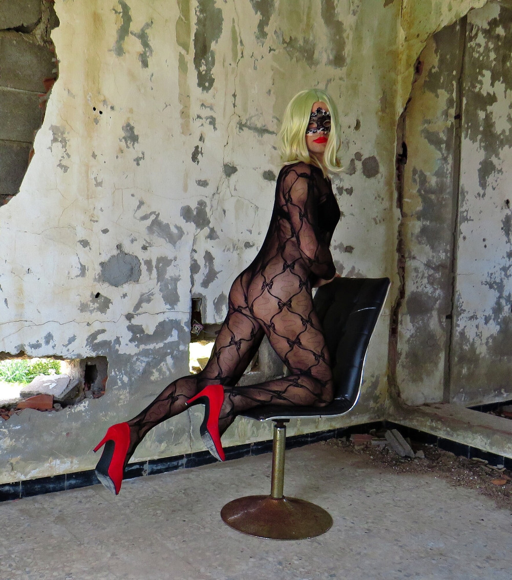 Kinky Blonde Lesbian in Sexy Lingerie and High Heels #20