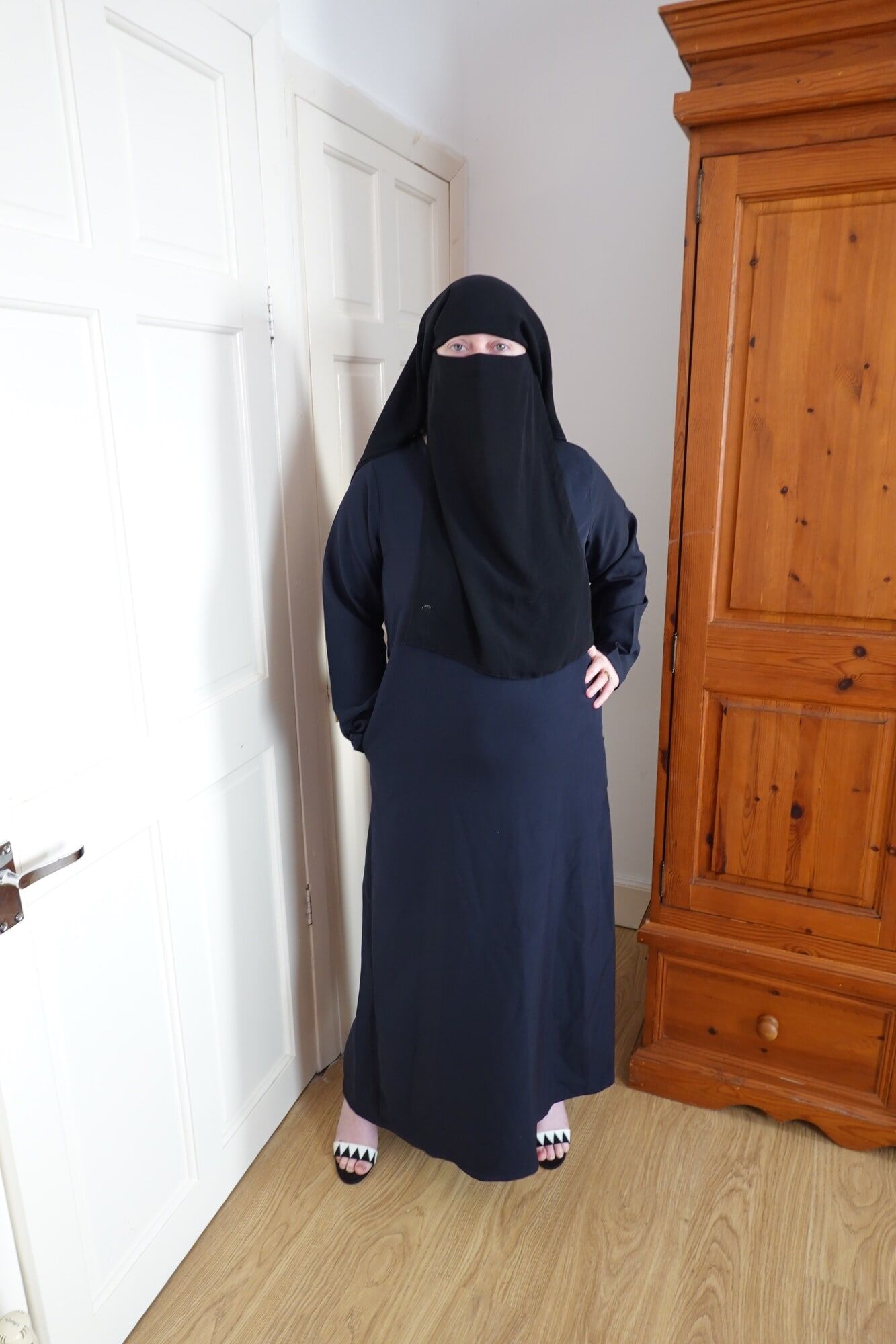 Pale Skin MILF in Burqa and Niqab and High heels