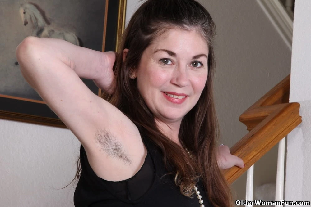 Susana Moore from OlderWomanFun #6