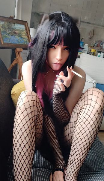 Succubus Babe smoking in fishnets #4