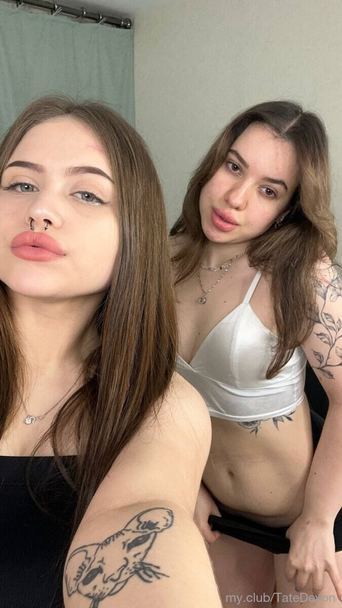 Hey hey, our names are Michel &amp; Elfy !  Free Photos #21