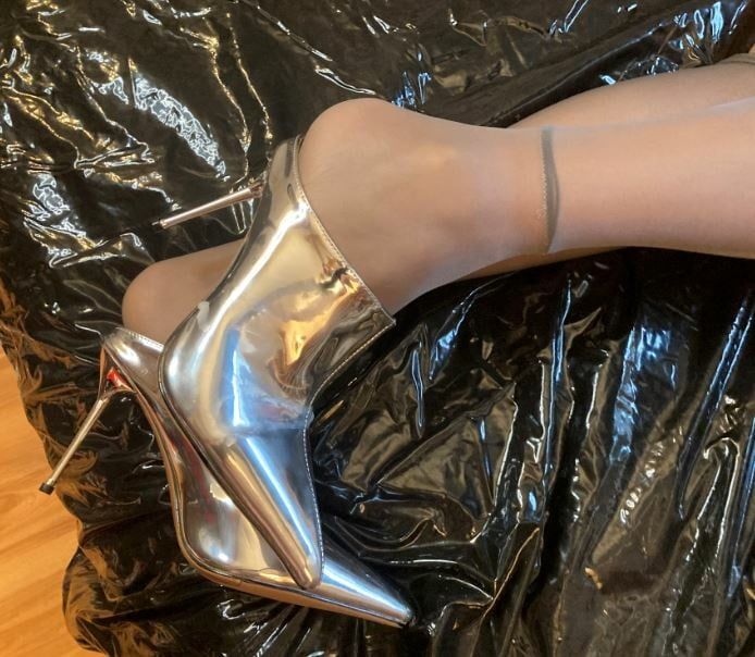 Silver Heels and Nylon Feet #13