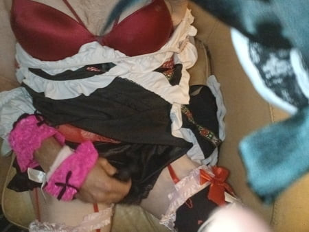 فقط المزيد من سراويل داخلية 