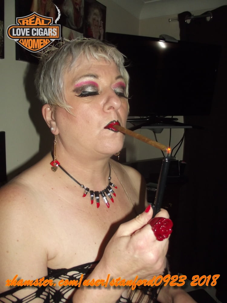 CIGAR SLUT #15