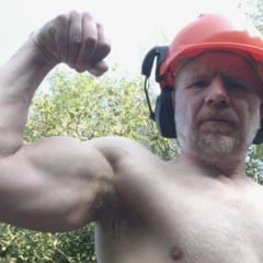 Muscular builder