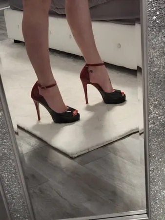 modeling heels         