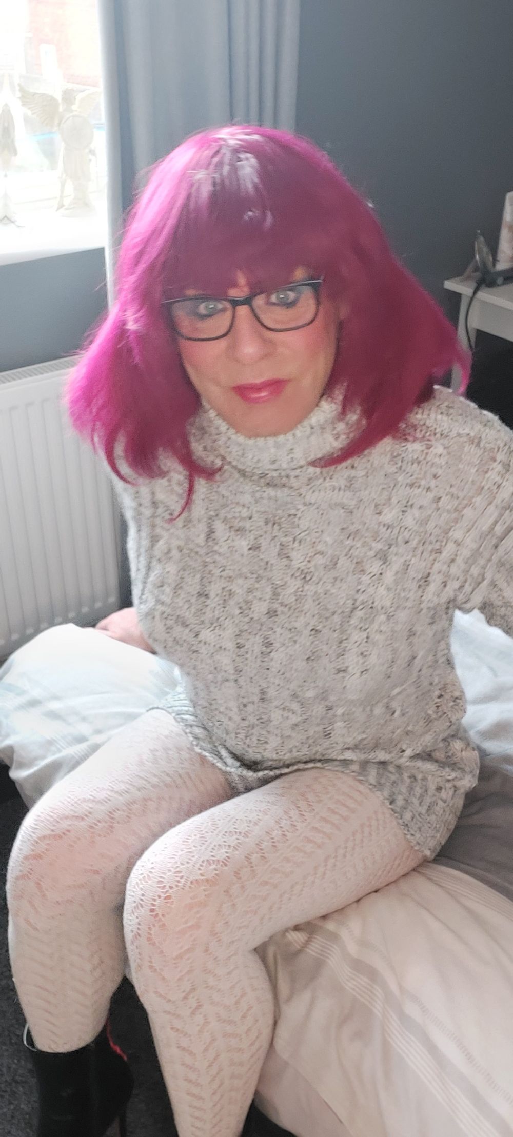 crossdressing juniper beri UK #23