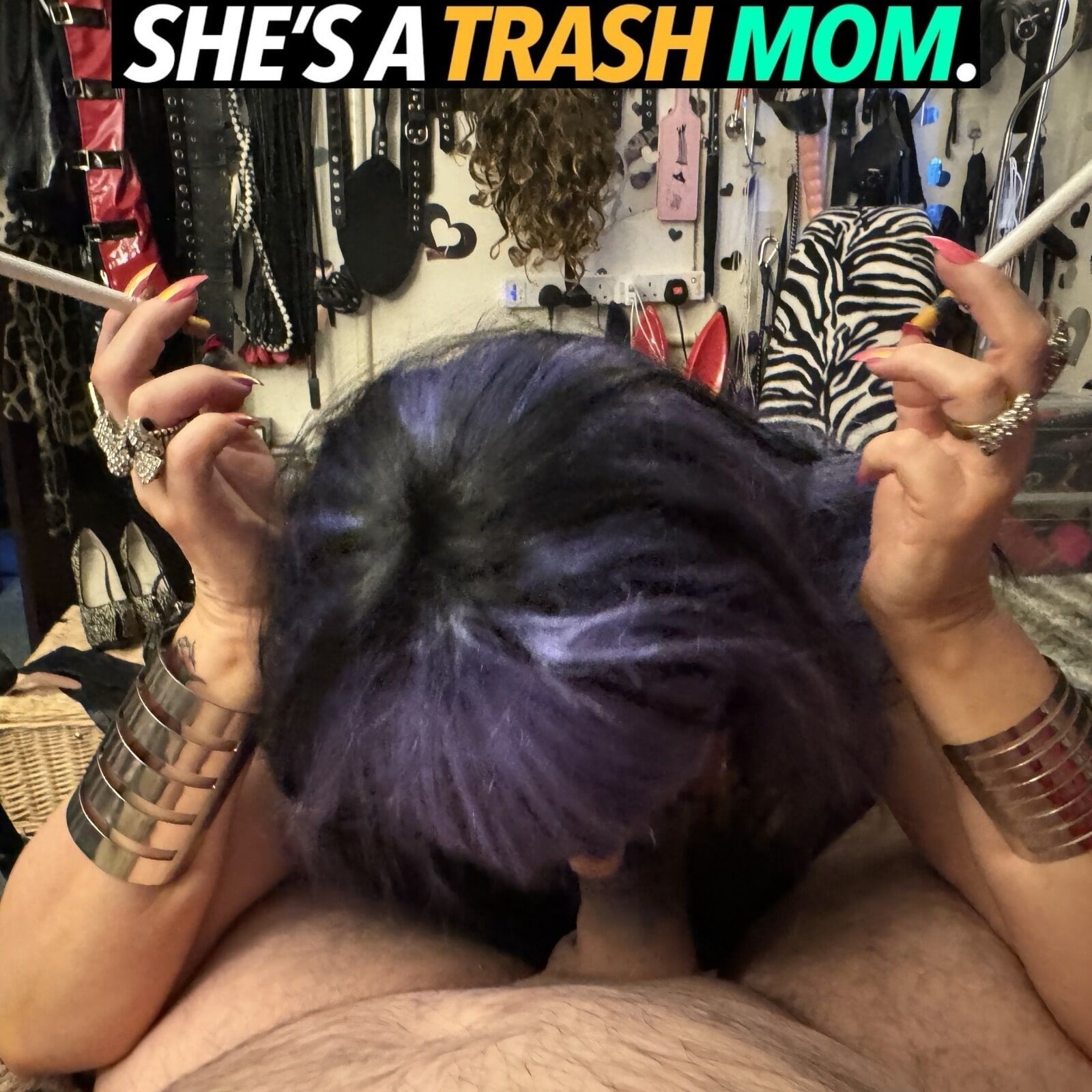 SHIRLEY TRASH MOM #32