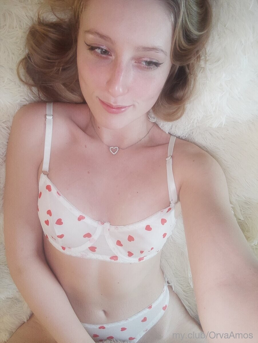 Minnie Free Photos #20