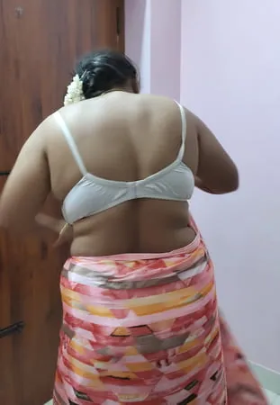 desi bhabhi visaakaa saree blouse sex pics         