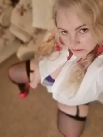 just an innocent school girl posing for daddy         