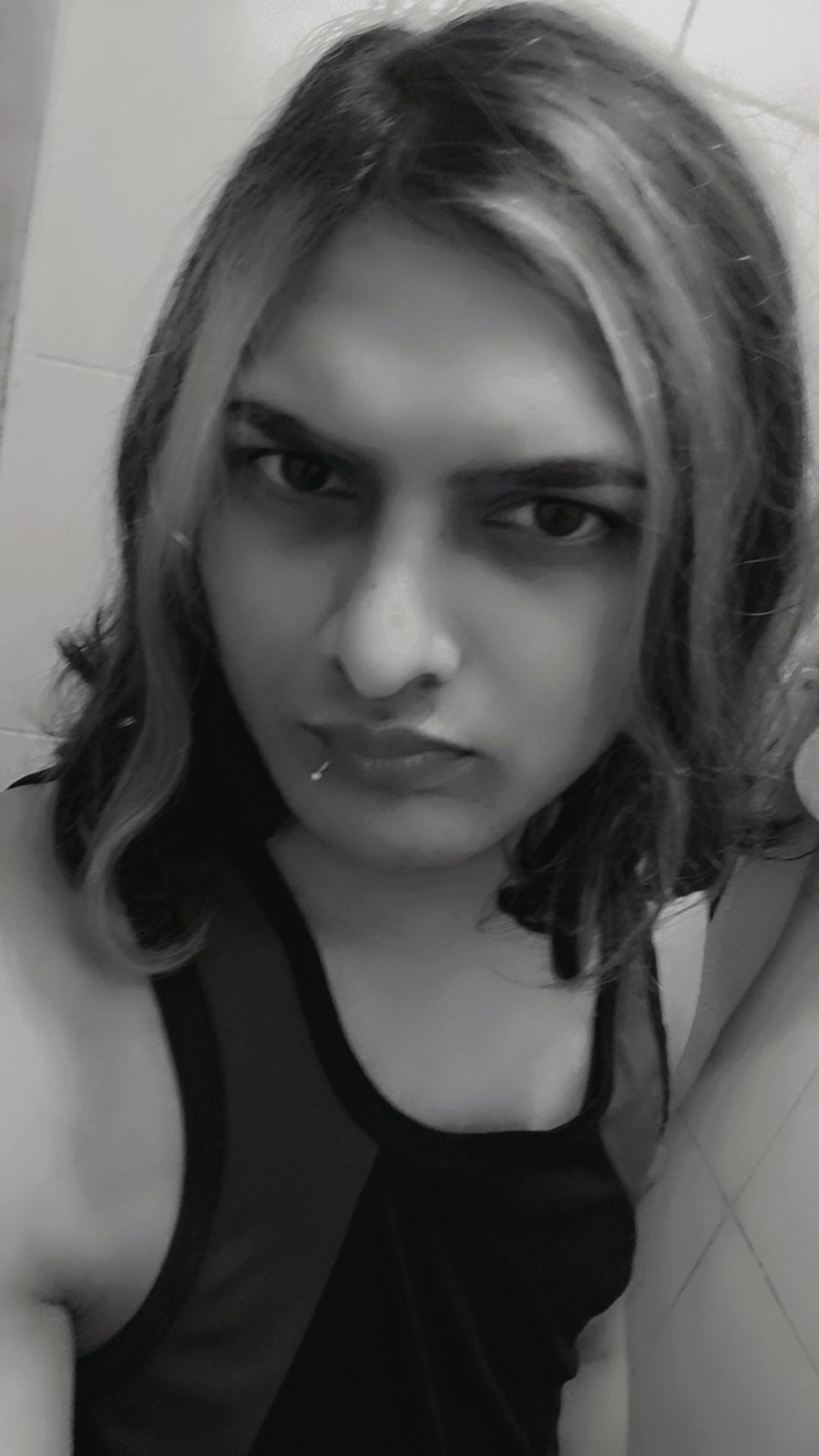 Zoya shezadi in a happy birthday gift in a toilet #18
