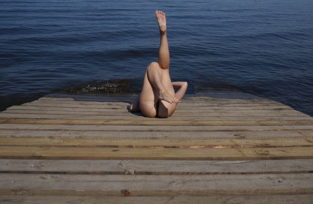 Legs play on a wooden platform #7