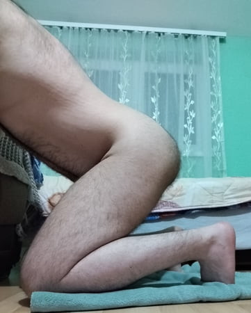 Showing my tight Bis Ass