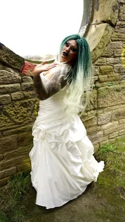 gothic bride         