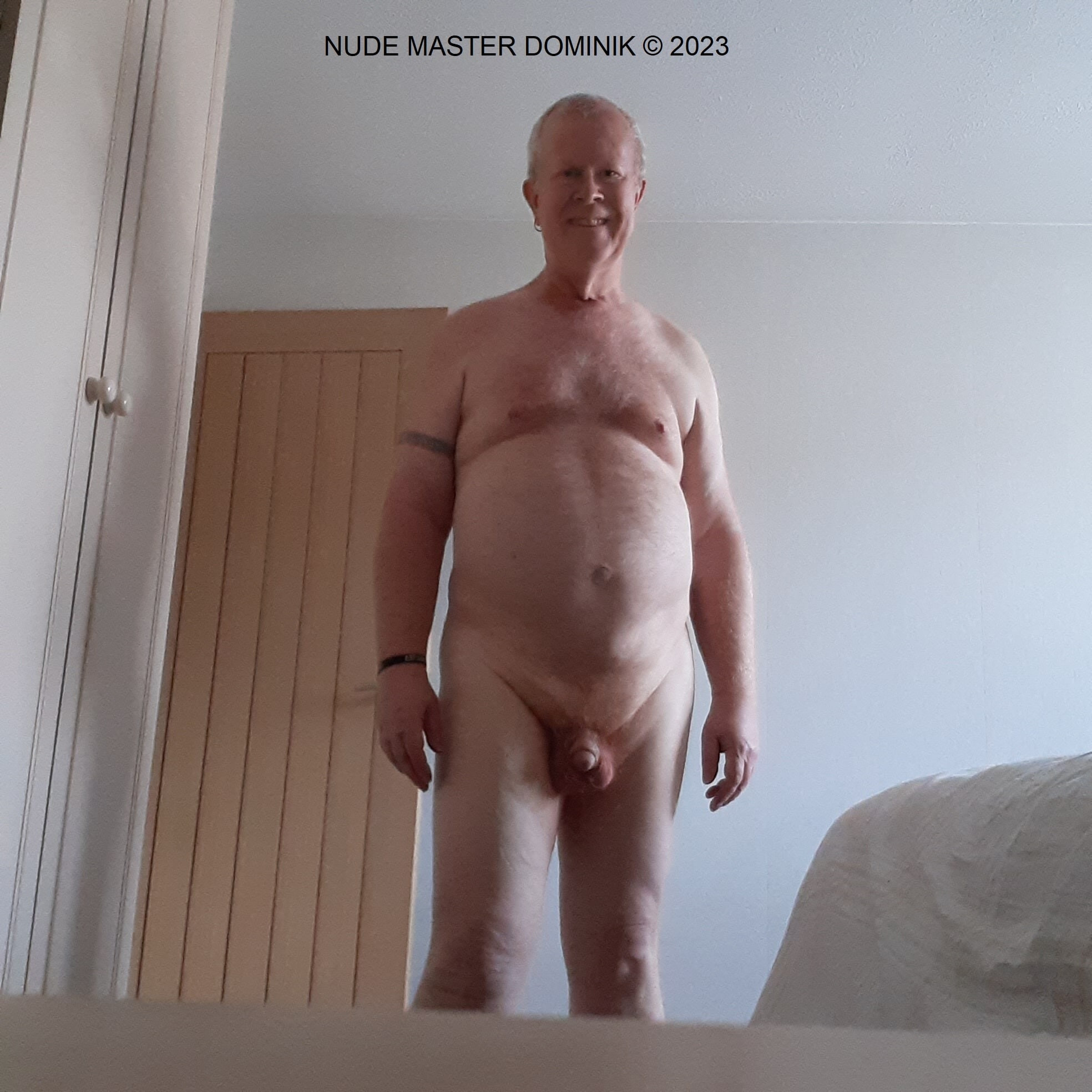 Nude Master Dominik 