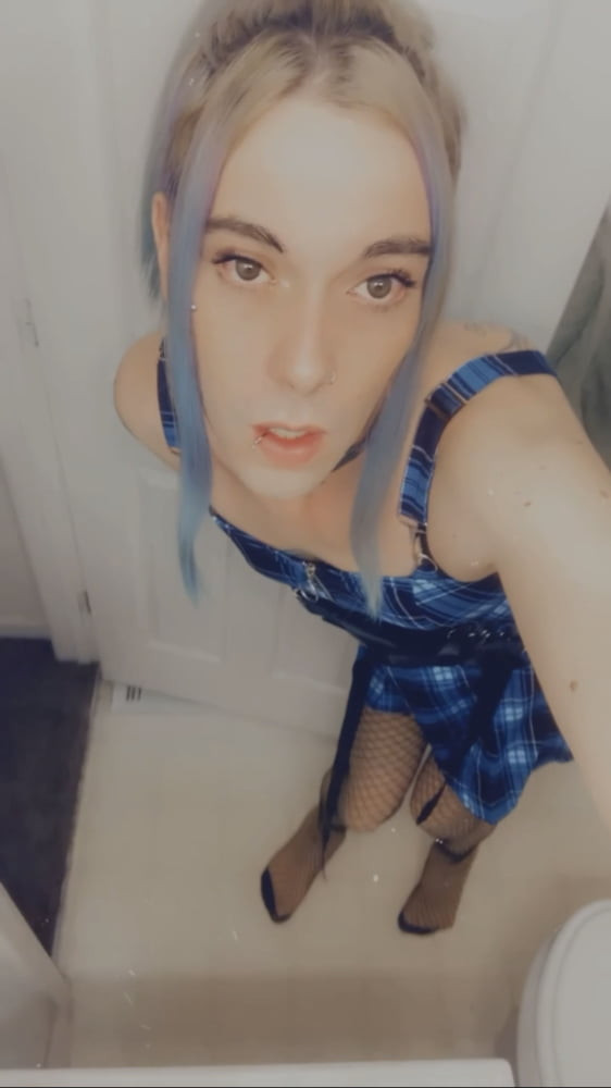 Cute Rocker Tgirl #5