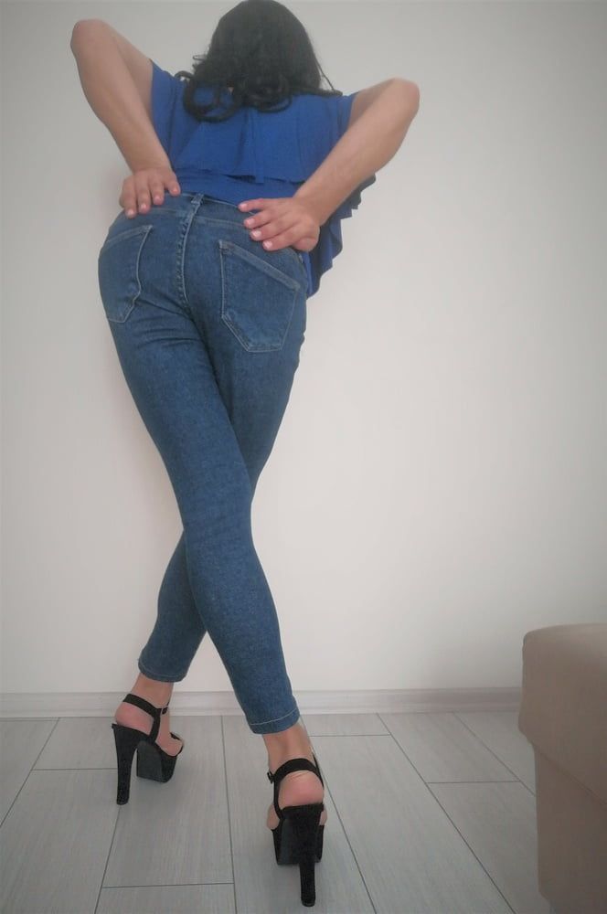 Jeans & Platform Heels #32