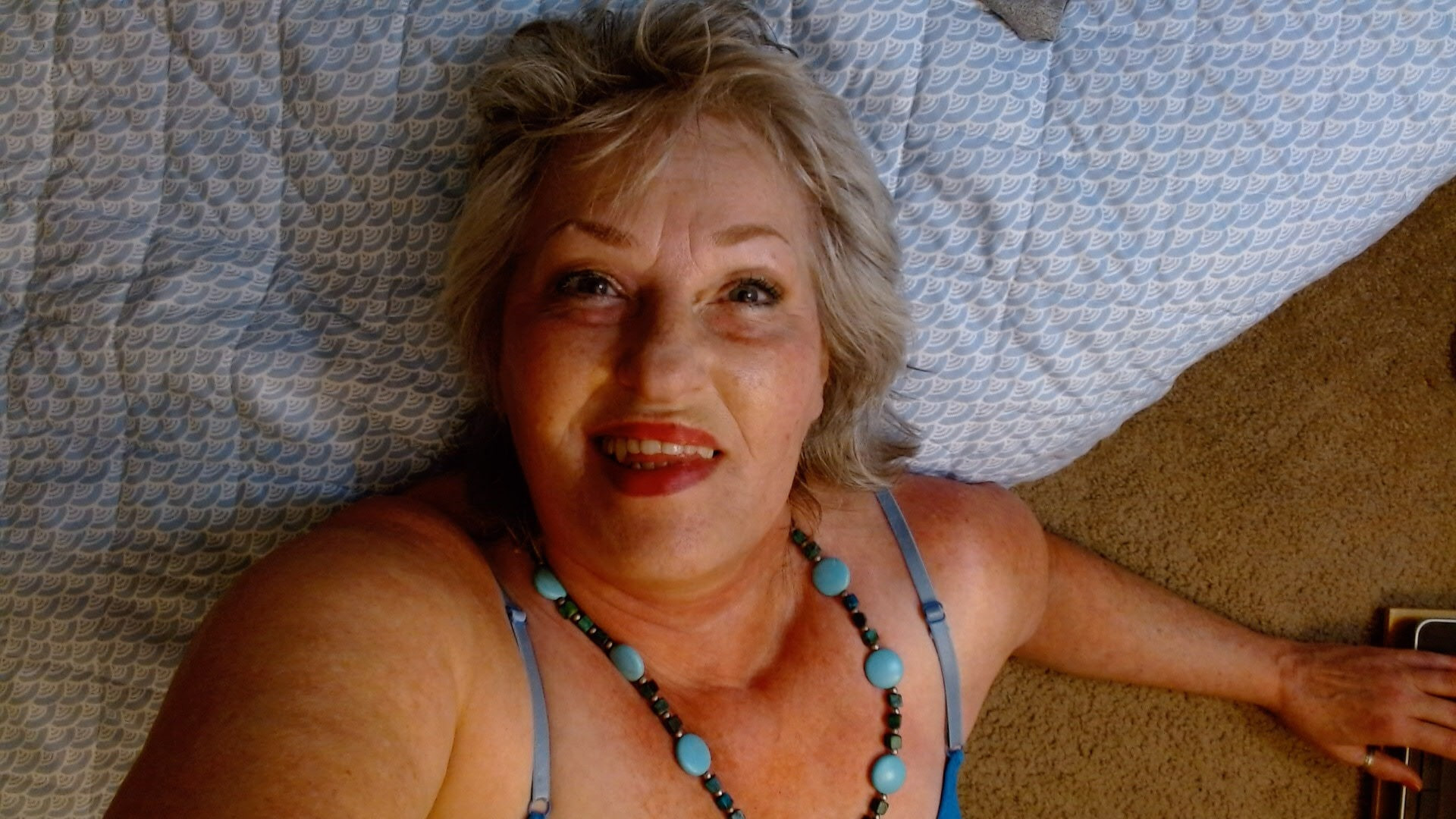 finally, new pantyhose pics from sexpot GILF DawnSkye1962 #29