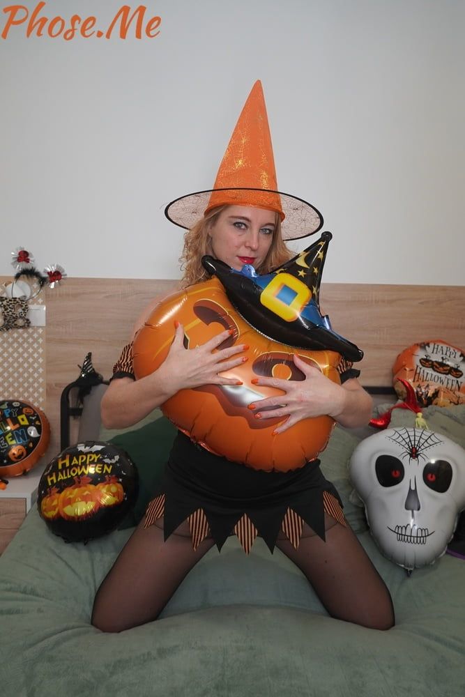 Marta Is A Horny Witch For Halloween #9