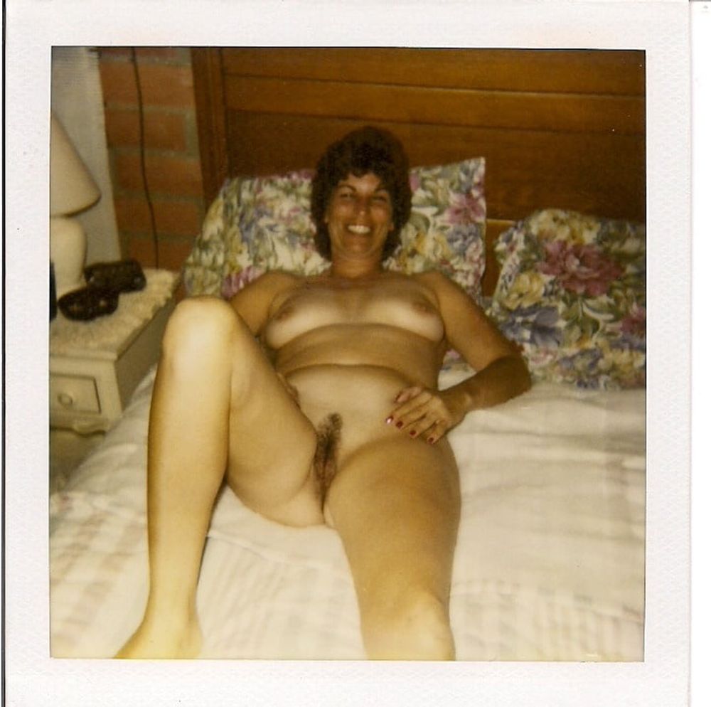 Vintage Sexy Polaroid Pictures #55