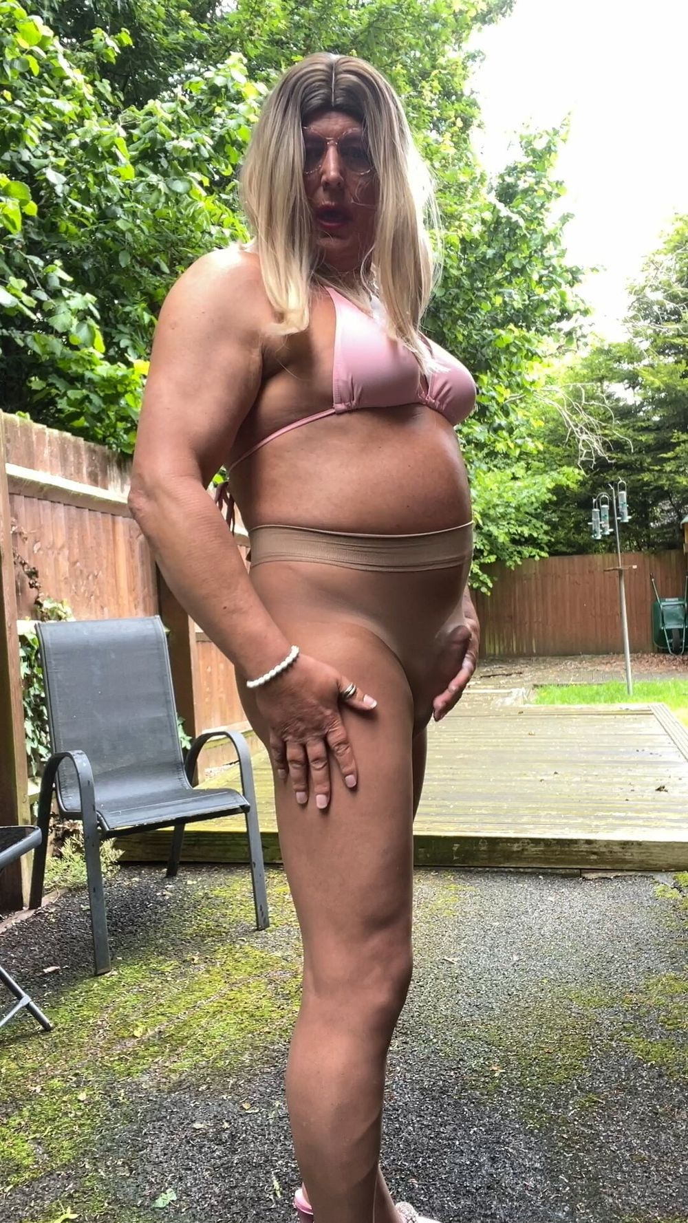 Amateur Crossdresser Kellycd2022 sexy milf in pink bikini #14