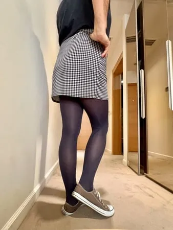 skirt and tights         