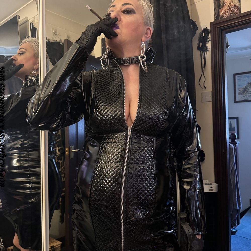 SHIRLEY MISS DOMINATRIX #24