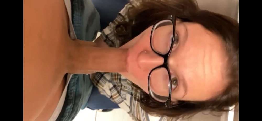 I sucked my 55m photographer’s dick on many occasions  #5