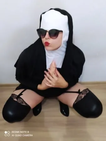 nun         