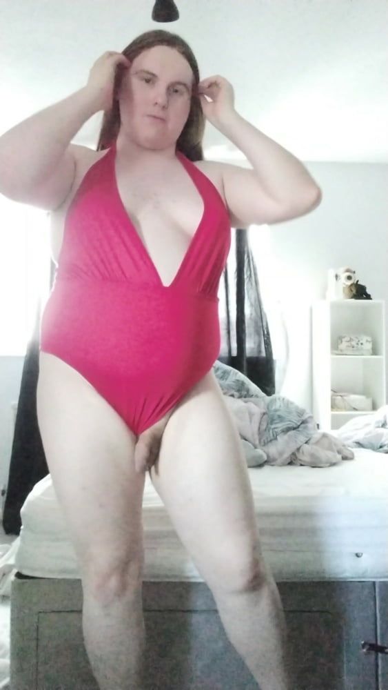 My enormous BBW curves in a sexy red singlet! #55