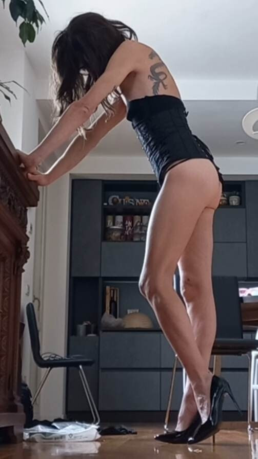 Travestita italiana troia #9