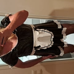 Kinky maid