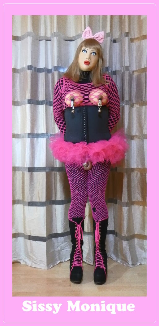 Monique the Partywhore #7