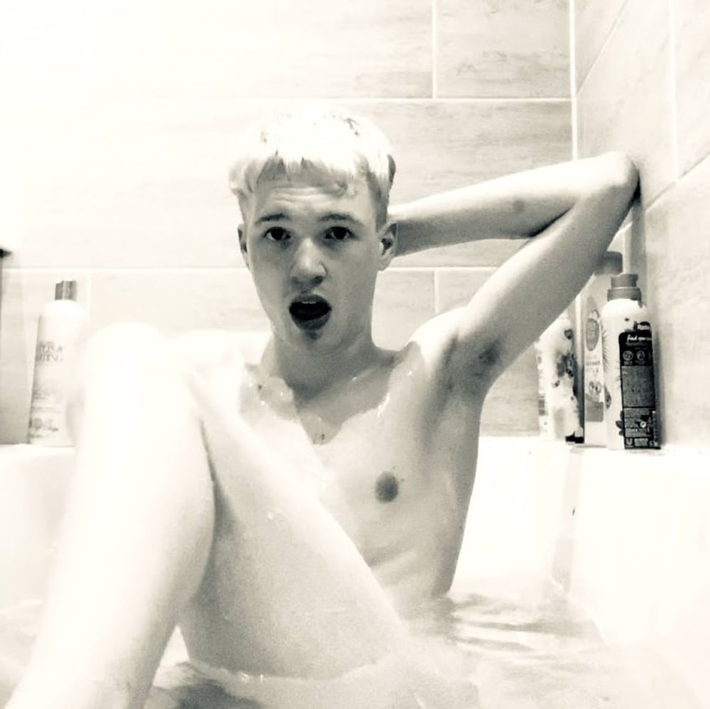 Bath tub x #4