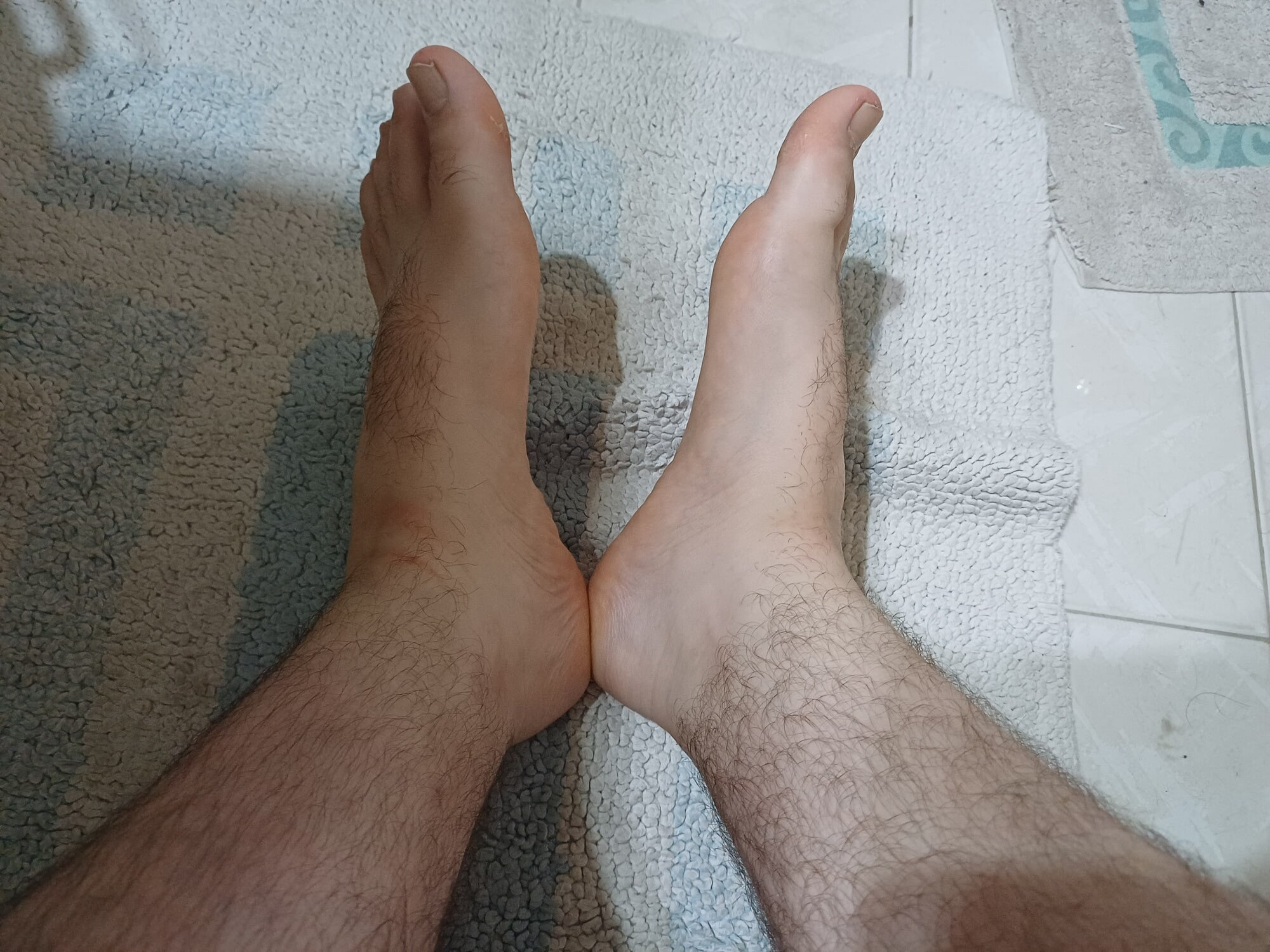 Hot feet